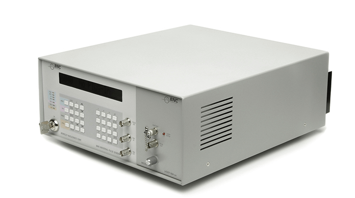 6040 Universal Pulse Generator